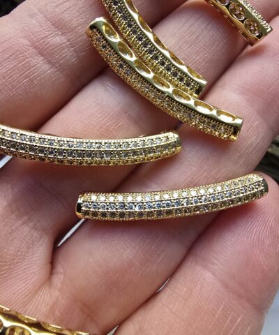 30 MM Beyaz Taşlı Altın Renk Kasalı Eğik Silindir