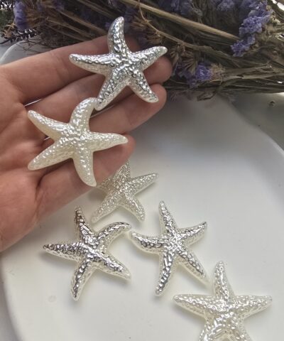 50 MM Gümüş Yaldızlı Deniz Yıldızı Şekilli Akrilik Boncuk