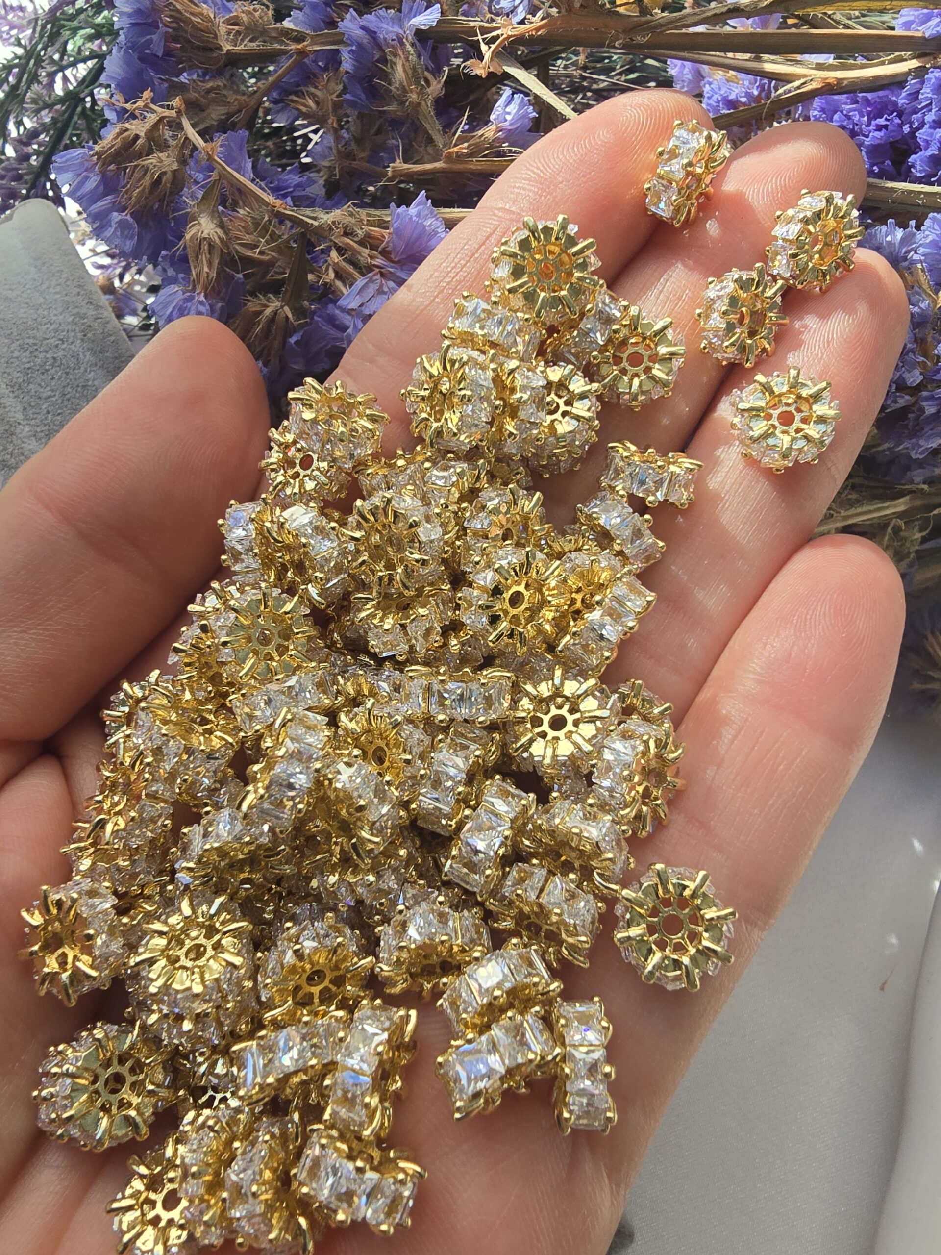 10x4 MM Beyaz Baget Taşlı Altın Kaplama Silindir - Görsel 2