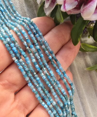 2.5 MM Küp Apatit Doğal Taş