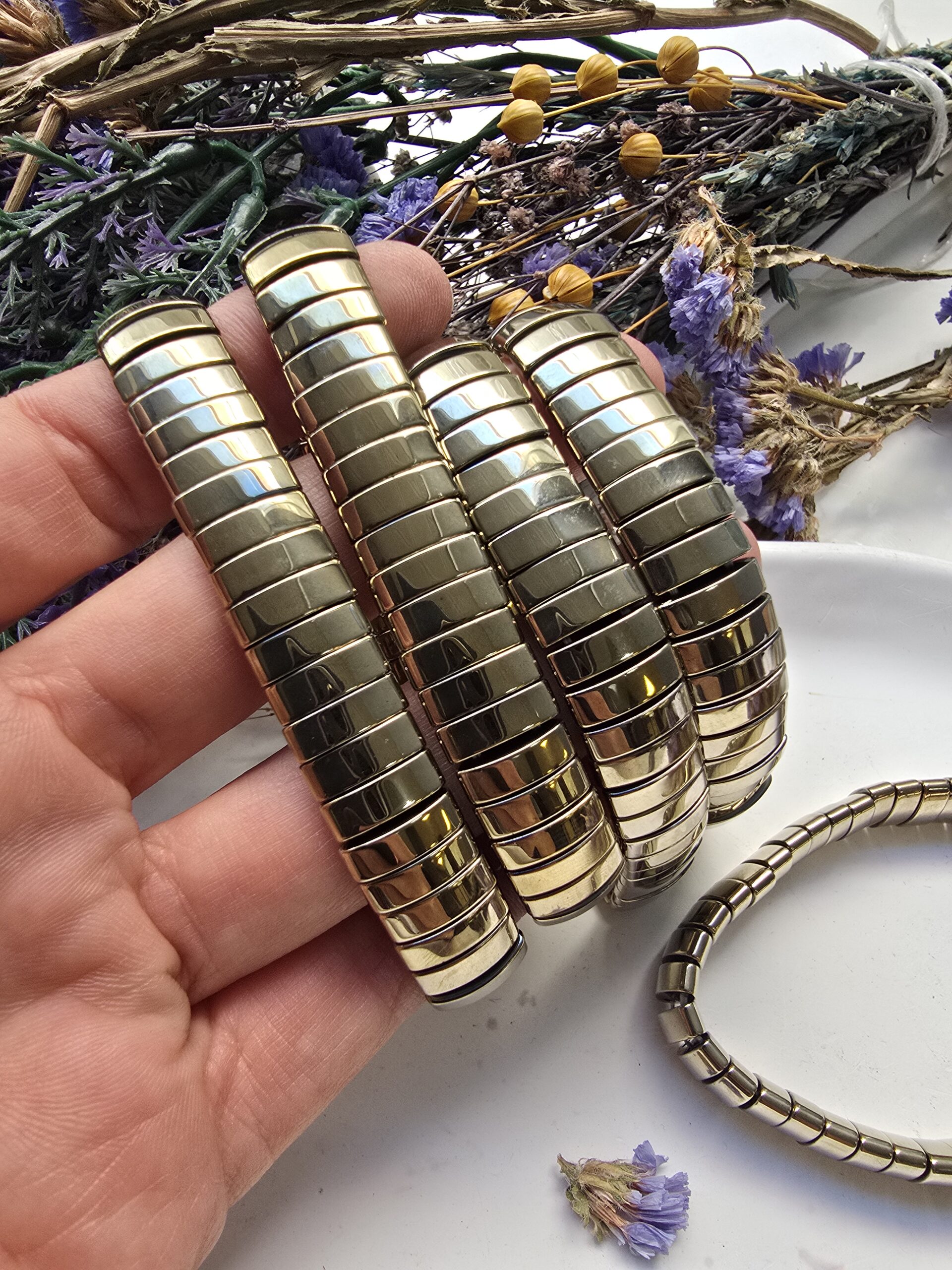 12x4 MM Tila Soft Gold Hematit Taşı Bileklik - Görsel 2