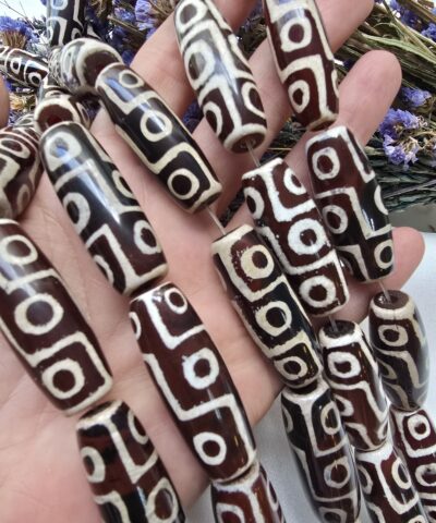 15x40 MM Silindir Beyaz Çizgili Kahve Tibet Akik Taşı