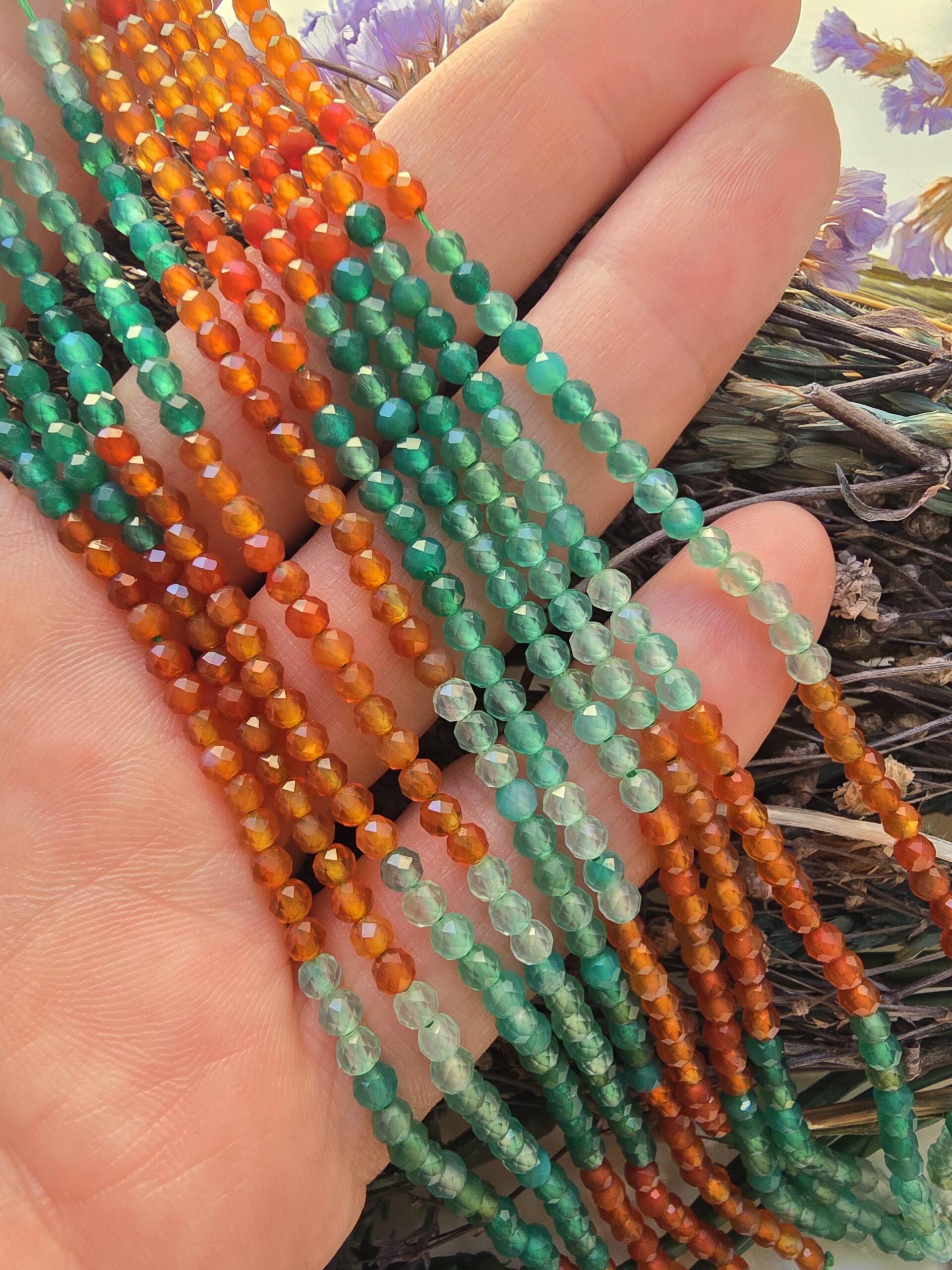 3 MM AAA Faset Çakra Akik Taşı