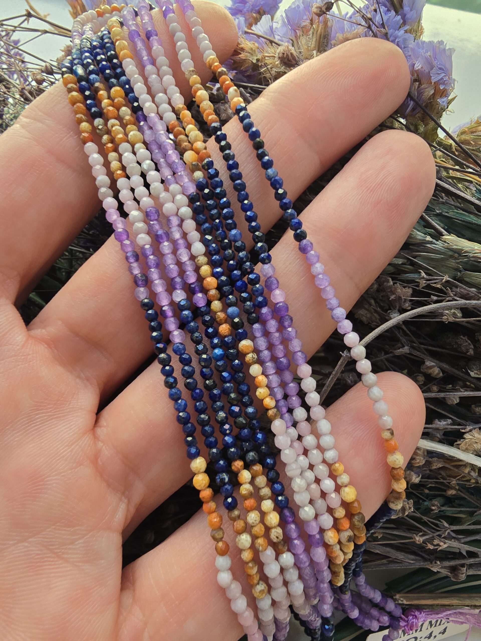 2 MM AAA Faset Mix Çakra Taşı