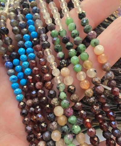 4 MM AAA Faset Mix Çakra Taşı