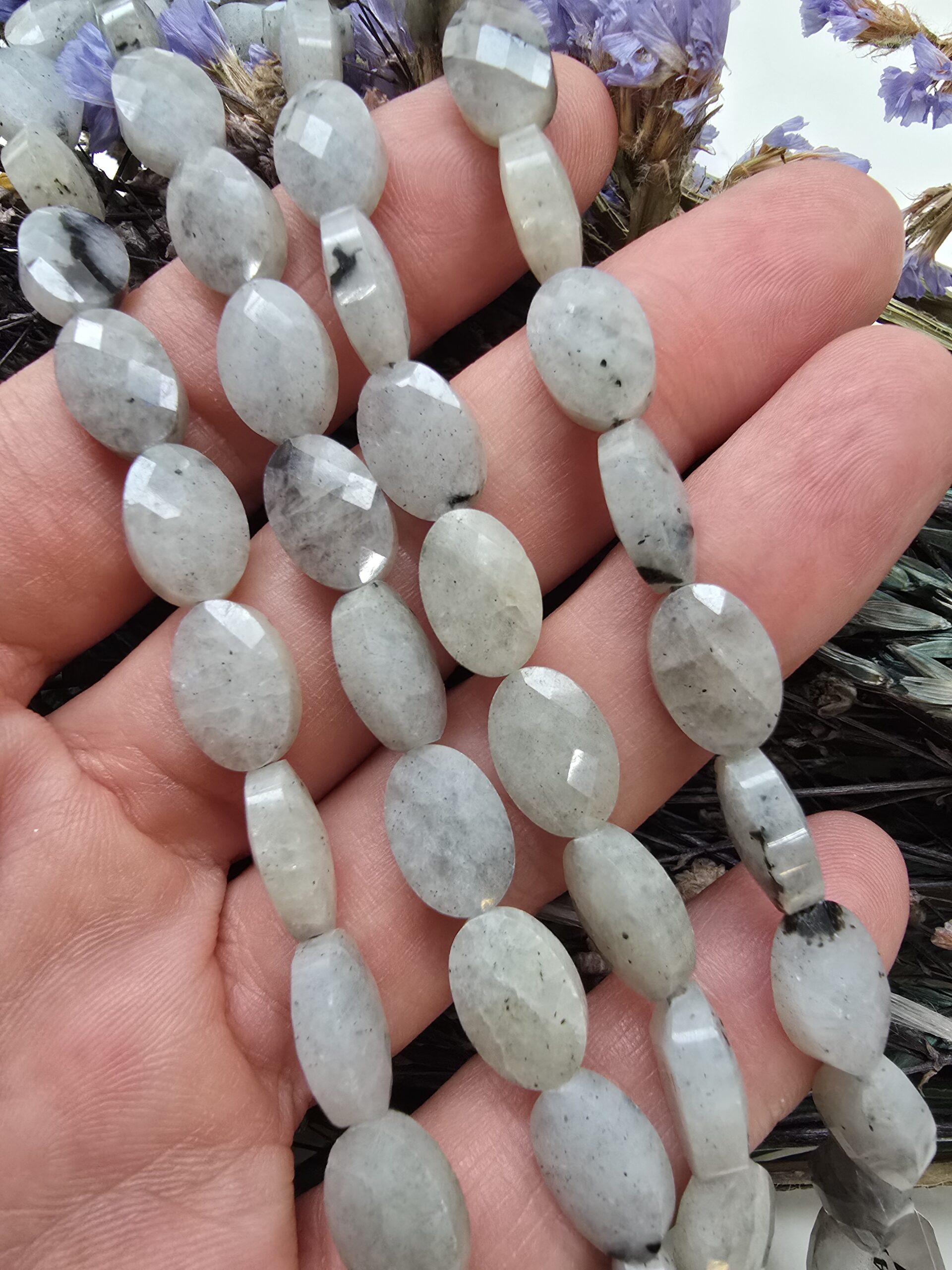 8x12 MM Fasetli Oval Ay Taşı