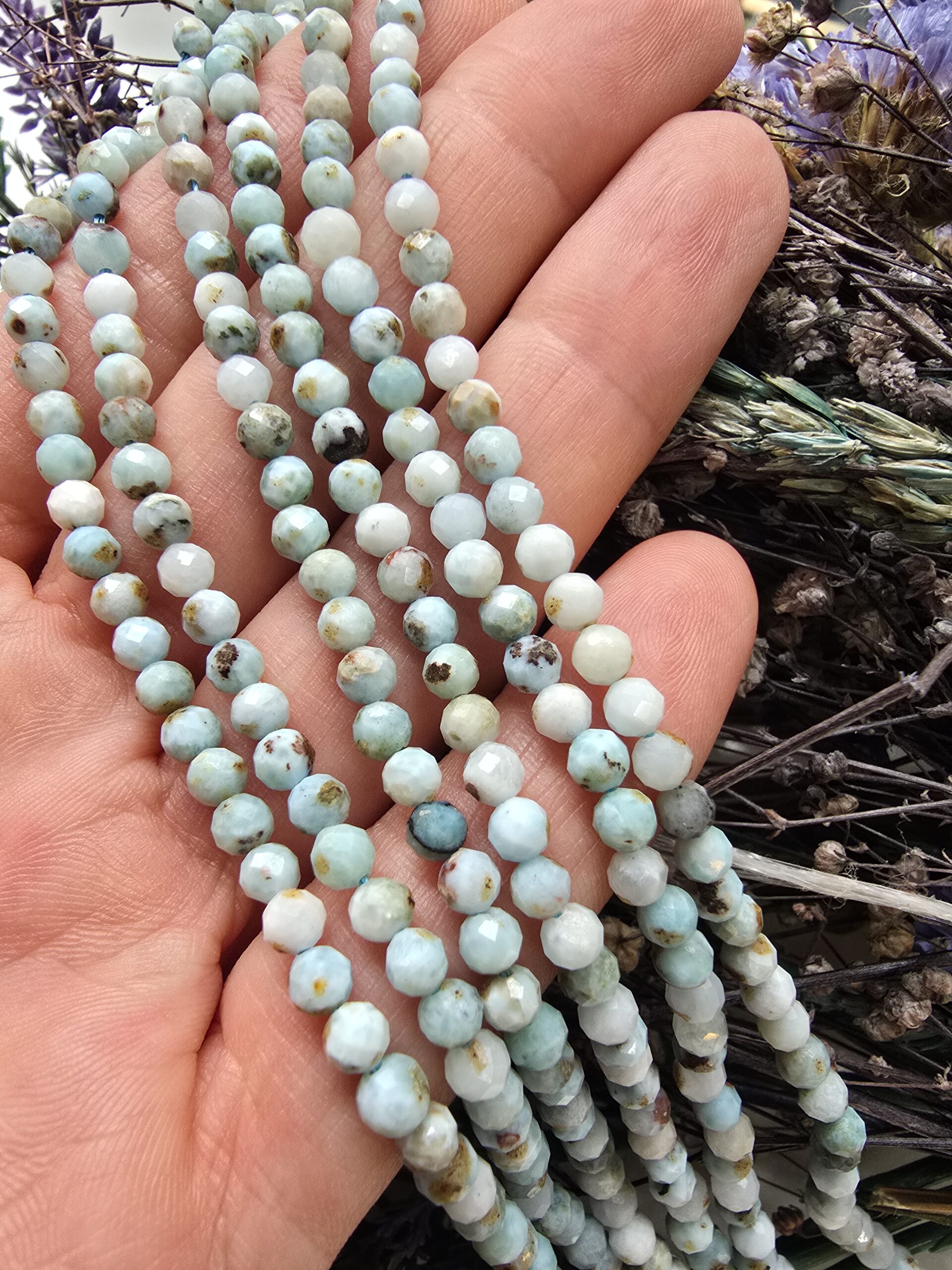 4 MM Faset Larimar Doğal Taş Dizi