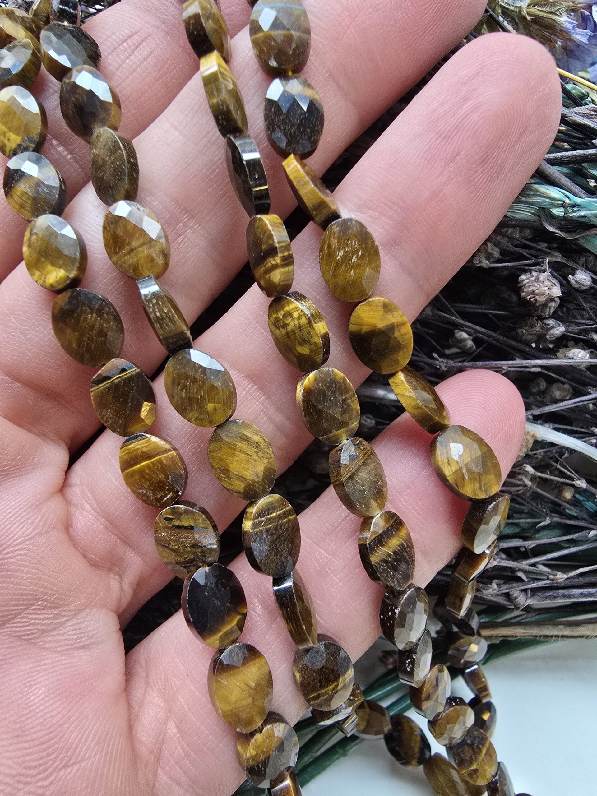 6x8 MM Fasetli Oval Kaplan Gözü Taşı