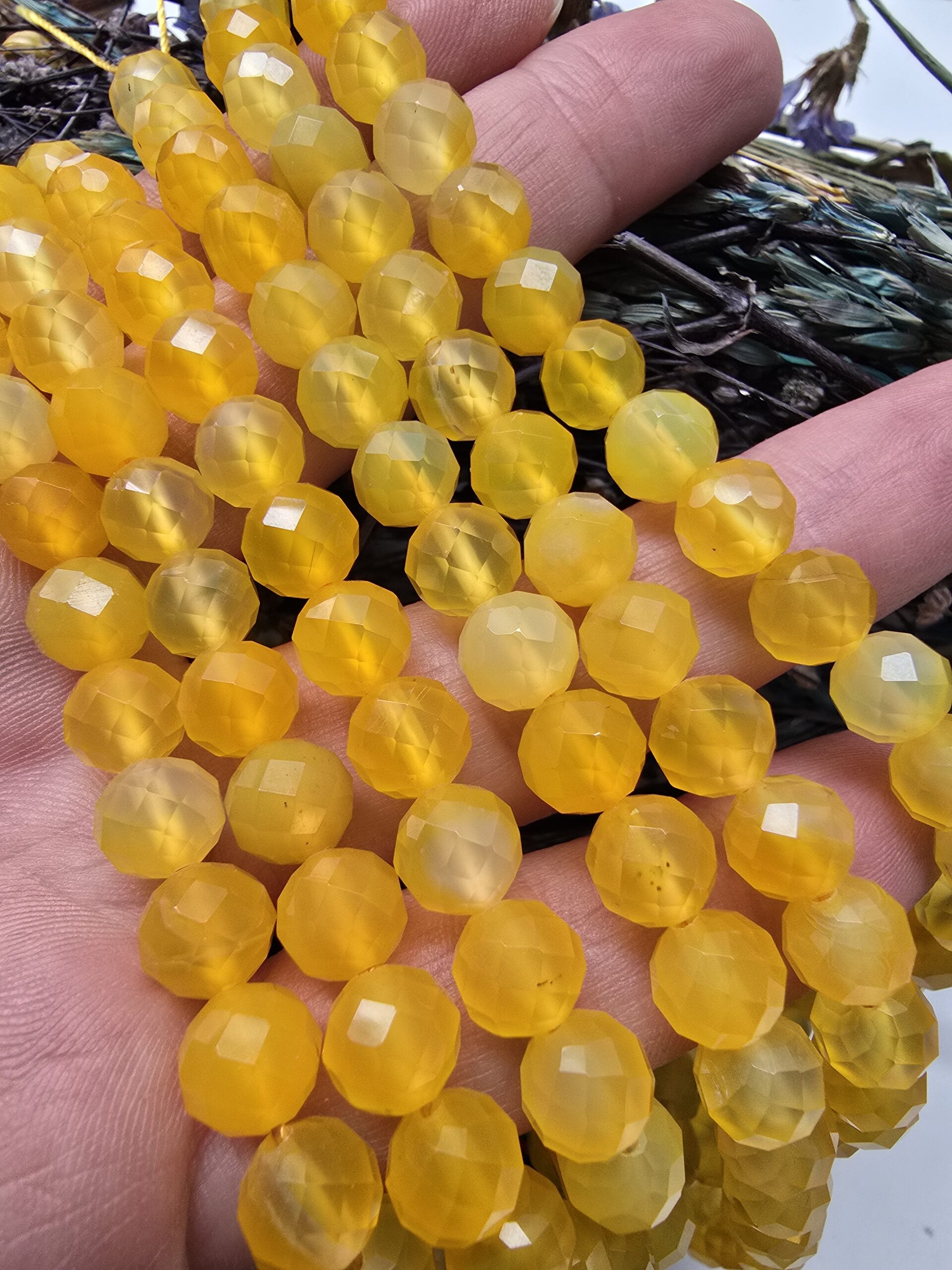 8 MM AAA Faset Sarı Akik Taşı