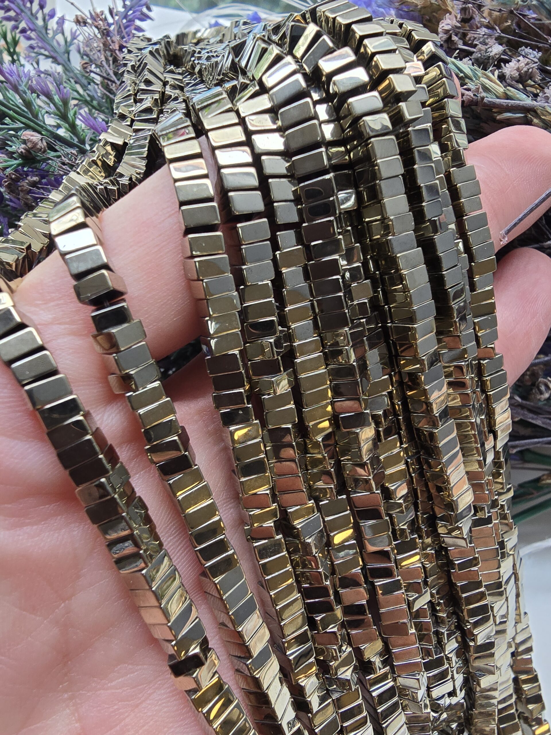 4x2 MM Kare Soft Gold Hematit Doğal Taş - Görsel 3