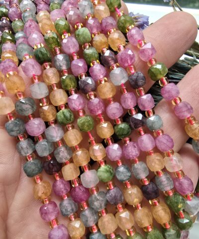 4x4 MM Faset Kesimli Küp Mix Kuvars Taşı