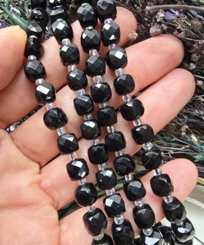 7x7 MM Faset Kesimli Küp Siyah Akik Taşı
