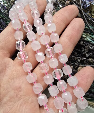 7x7 MM Faset Kesimli Küp Pembe Kuvars Taşı
